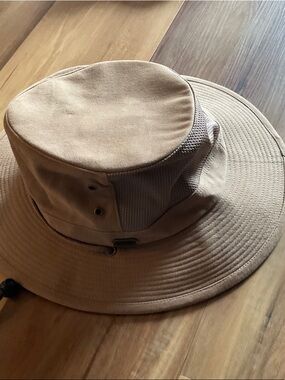 Duluth trading Co.Tan bucket hat sz Xl